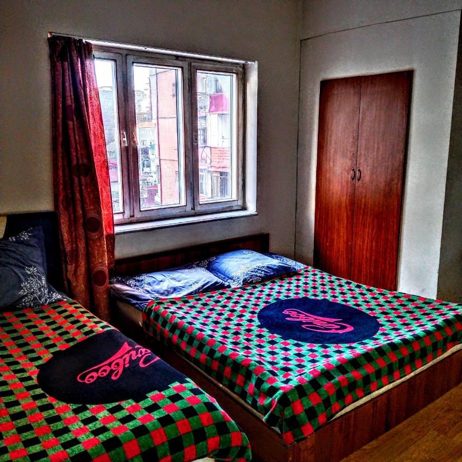 Masala Hostel Batumi Zewnętrze zdjęcie